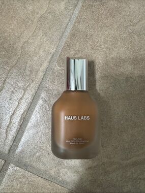 Haus Labs Triclone Skin Tech Foundation - Warm Brown Shade 440